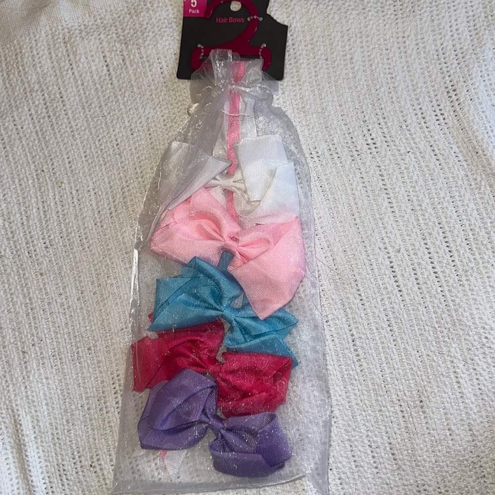 Girls hair bows pack of 5 alligator clip on holder